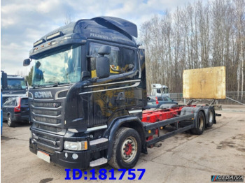 Cab chassis truck SCANIA R 520
