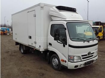 Refrigerated truck TOYOTA DYNA 150: picture 1