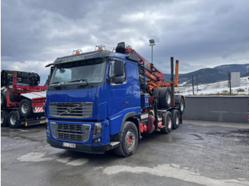 Timber truck VOLVO FH16 700