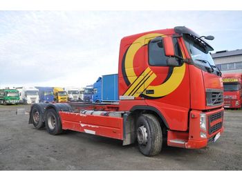 Cab chassis truck VOLVO FH440 6X2: picture 1