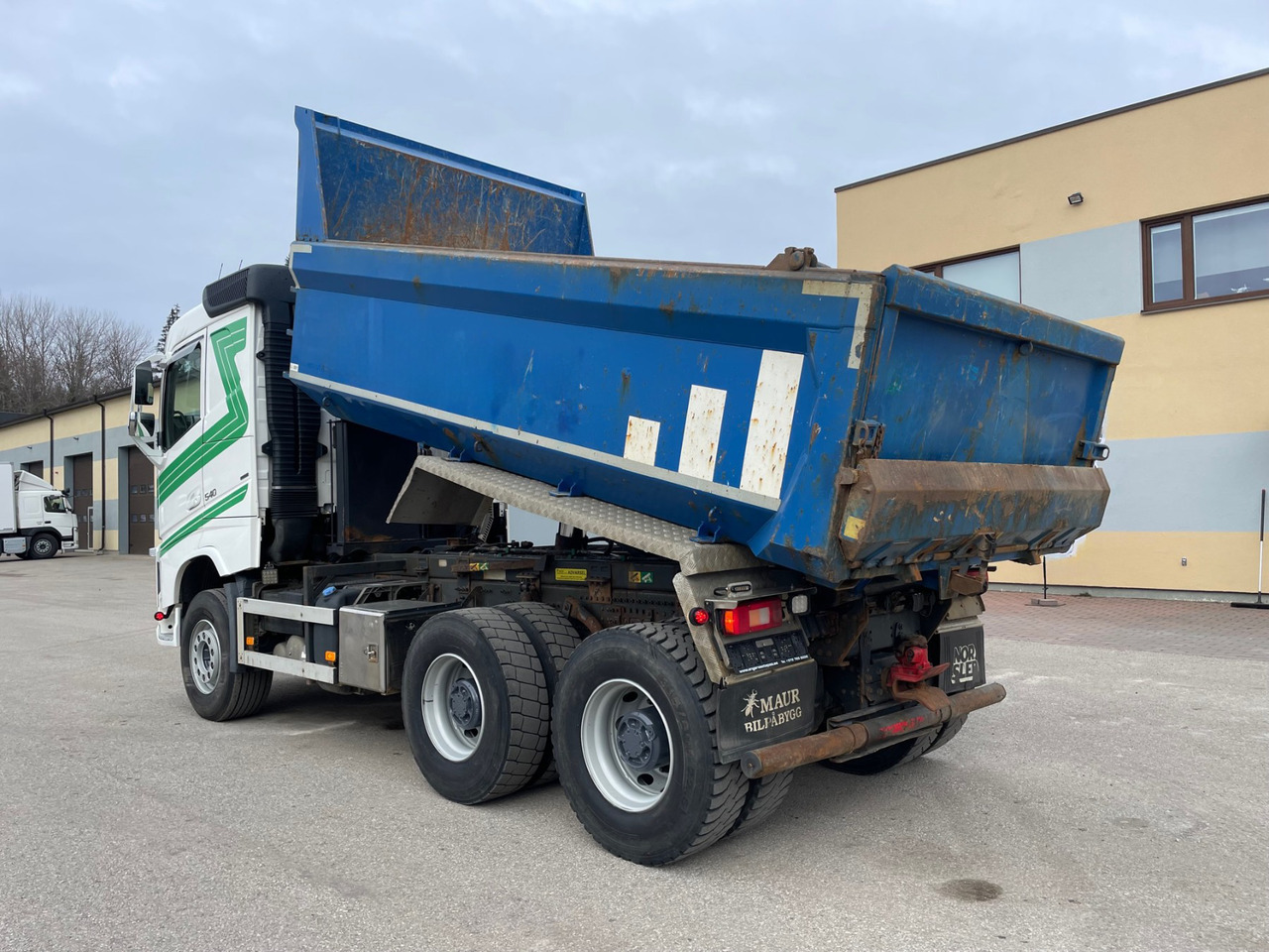 Tipper VOLVO FH540: picture 4