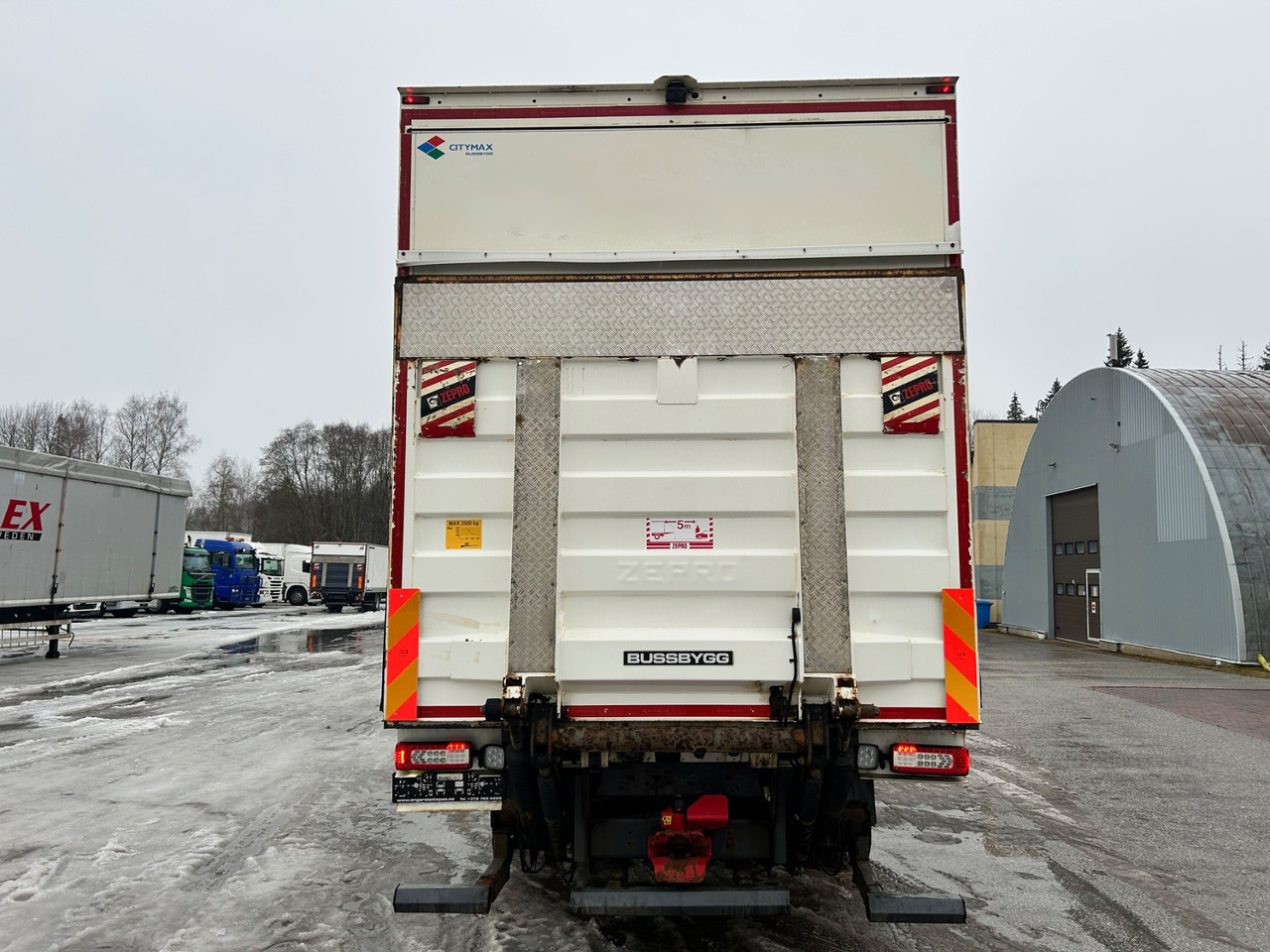 Refrigerated truck VOLVO FM500: picture 4