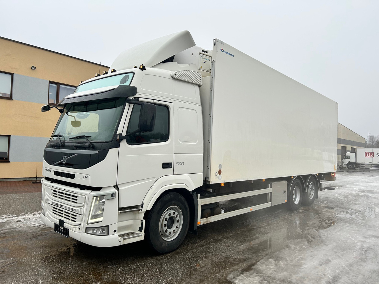 Refrigerated truck VOLVO FM500: picture 2