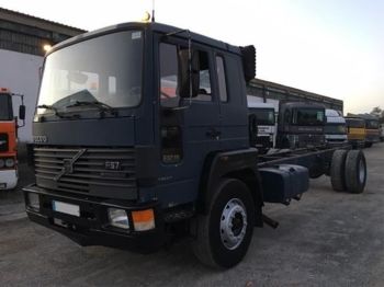 Cab chassis truck VOLVO FS7 19: picture 1