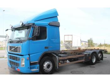 Container transporter/ Swap body truck Volvo 6X2 380: picture 1