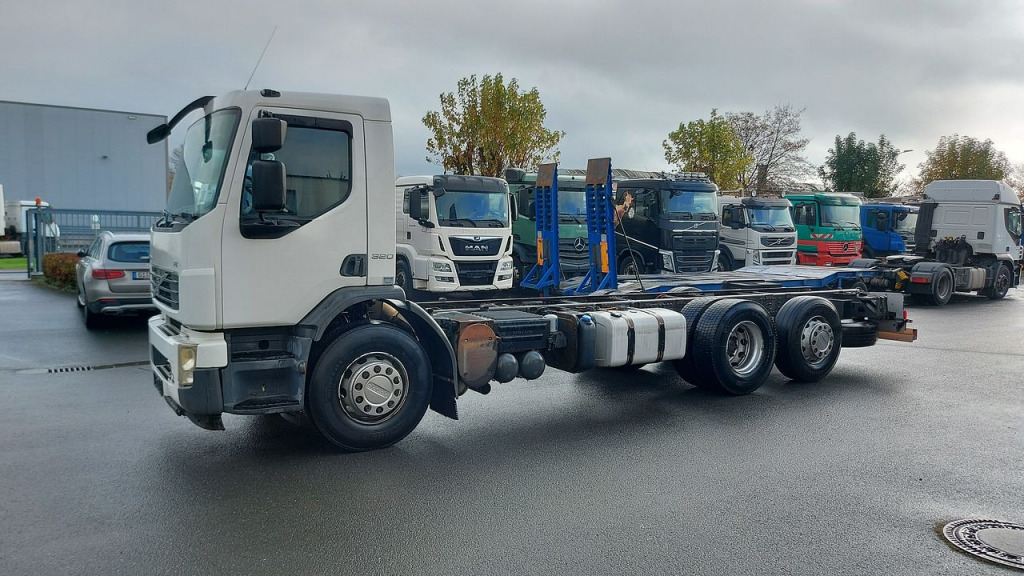 Cab chassis truck Volvo FE 320  (Nr. 4979): picture 2