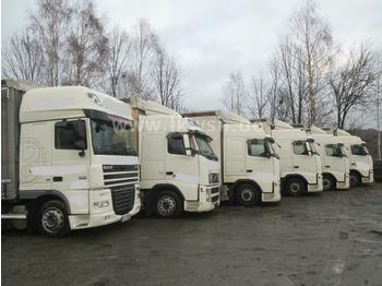 Curtain side truck Volvo FH13-440 6x2R 120m3 Leder,XENON,Edscha,GERMAN: picture 1