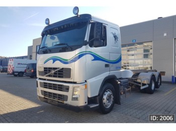 Cab chassis truck Volvo FH13 440 Sleeper Cab, Euro 4: picture 1