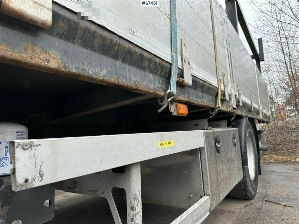 Dropside/ Flatbed truck, Crane truck Volvo FL 280 4x2 Crane truck with HIAB XS 144 E-5 crane: picture 14