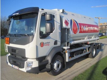 Tanker truck for transportation of fuel Volvo FL - REF 513: picture 1