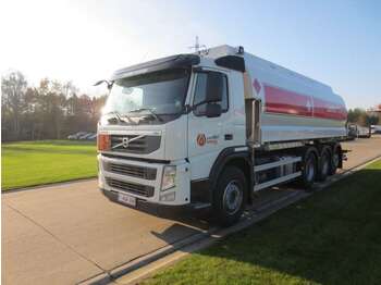 Volvo FM - Tanker truck: picture 1