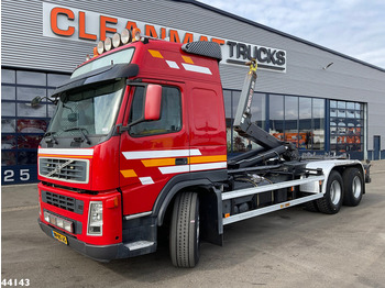 Hook lift truck VOLVO FM 400