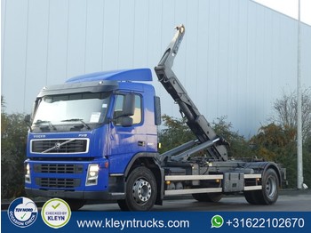 Hook lift truck Volvo FM 9.260 4x2 461 tkm: picture 1