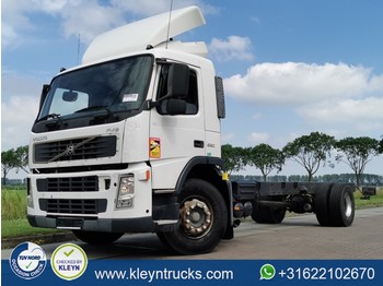 Cab chassis truck Volvo FM 9.260 manual full steel: picture 1