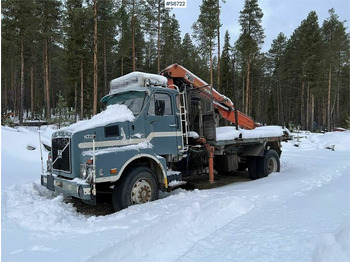 Timber truck VOLVO