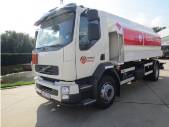 Tanker truck for transportation of fuel Volvo REF 421: picture 1