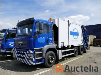 Garbage truck MAN TGA 26310