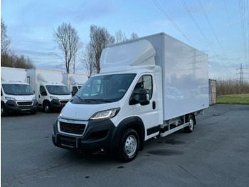 Closed box van PEUGEOT Boxer