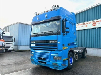DAF 95 .530XF SUPERSPACECAB (EURO 3 / ZF16 MANUAL GEARBOX / ZF-INTARDER / AIRCONDITIONING) - Tractor unit: picture 1
