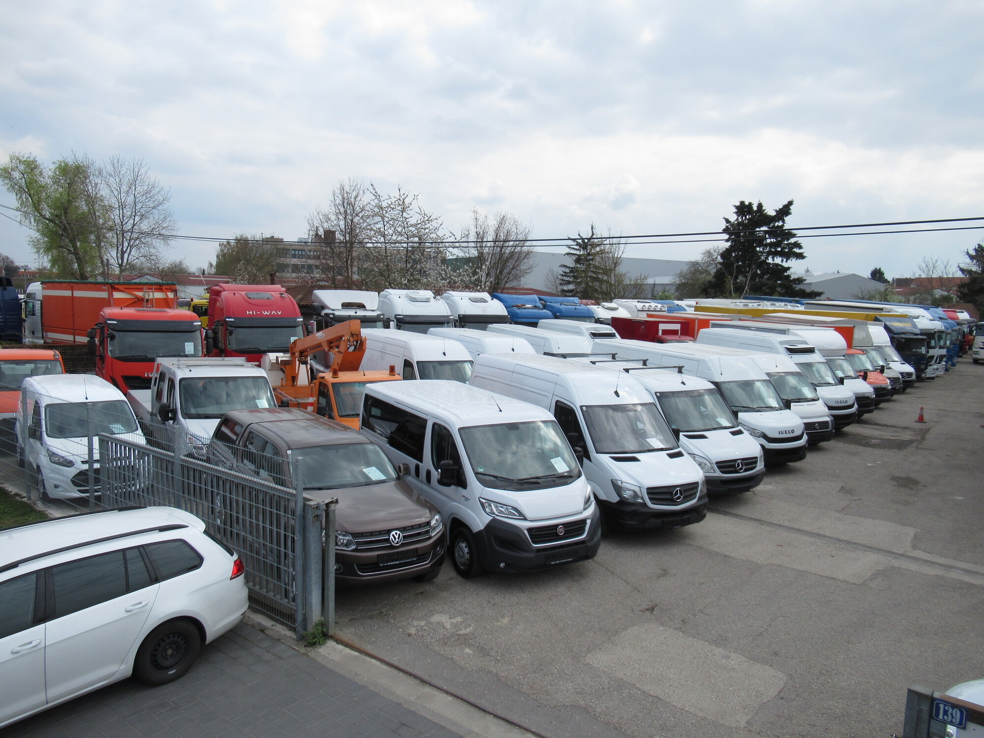 AutoStratis - vehicles for sale undefined: picture 6