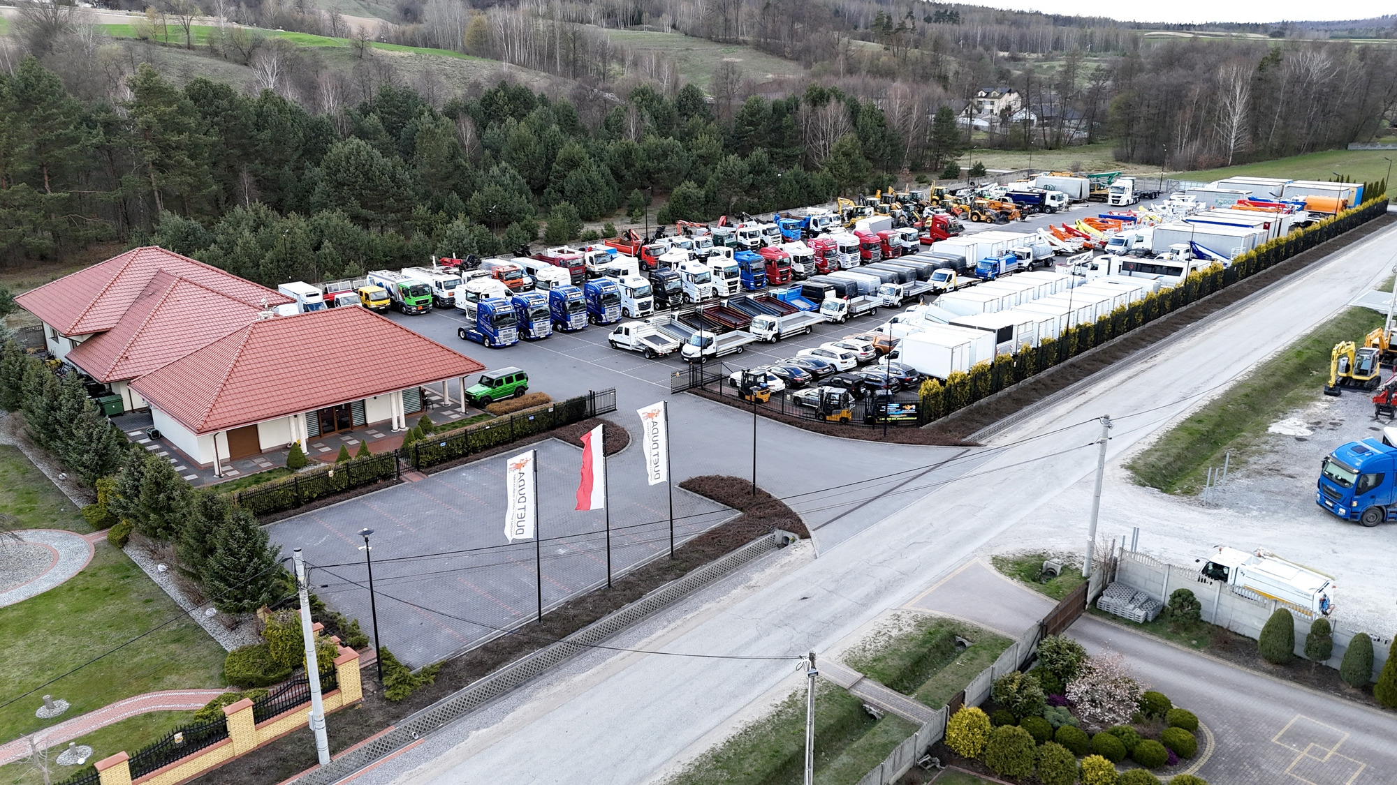 DUETDUDA - Trucks undefined: picture 29