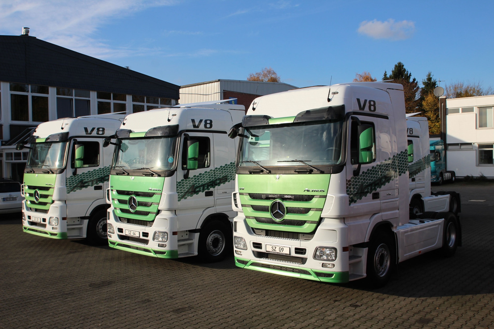 Yourtrucks GmbH - Trailers - Year: 2018 undefined: picture 2
