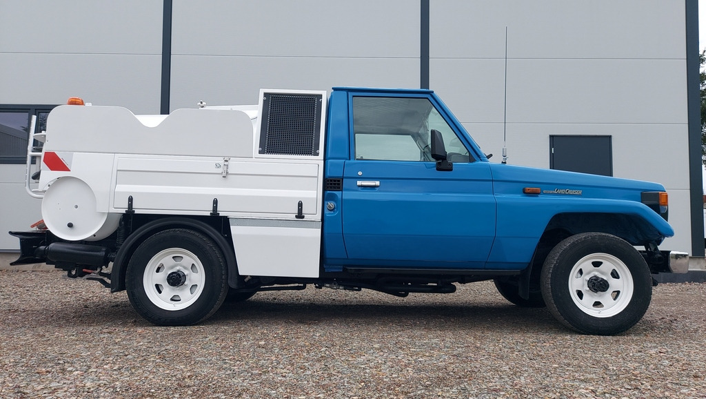 AUTO TECHNIK undefined: picture 9