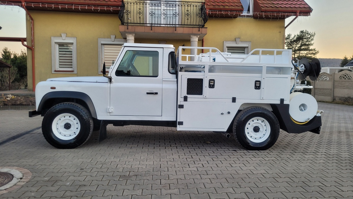 AUTO TECHNIK undefined: picture 8