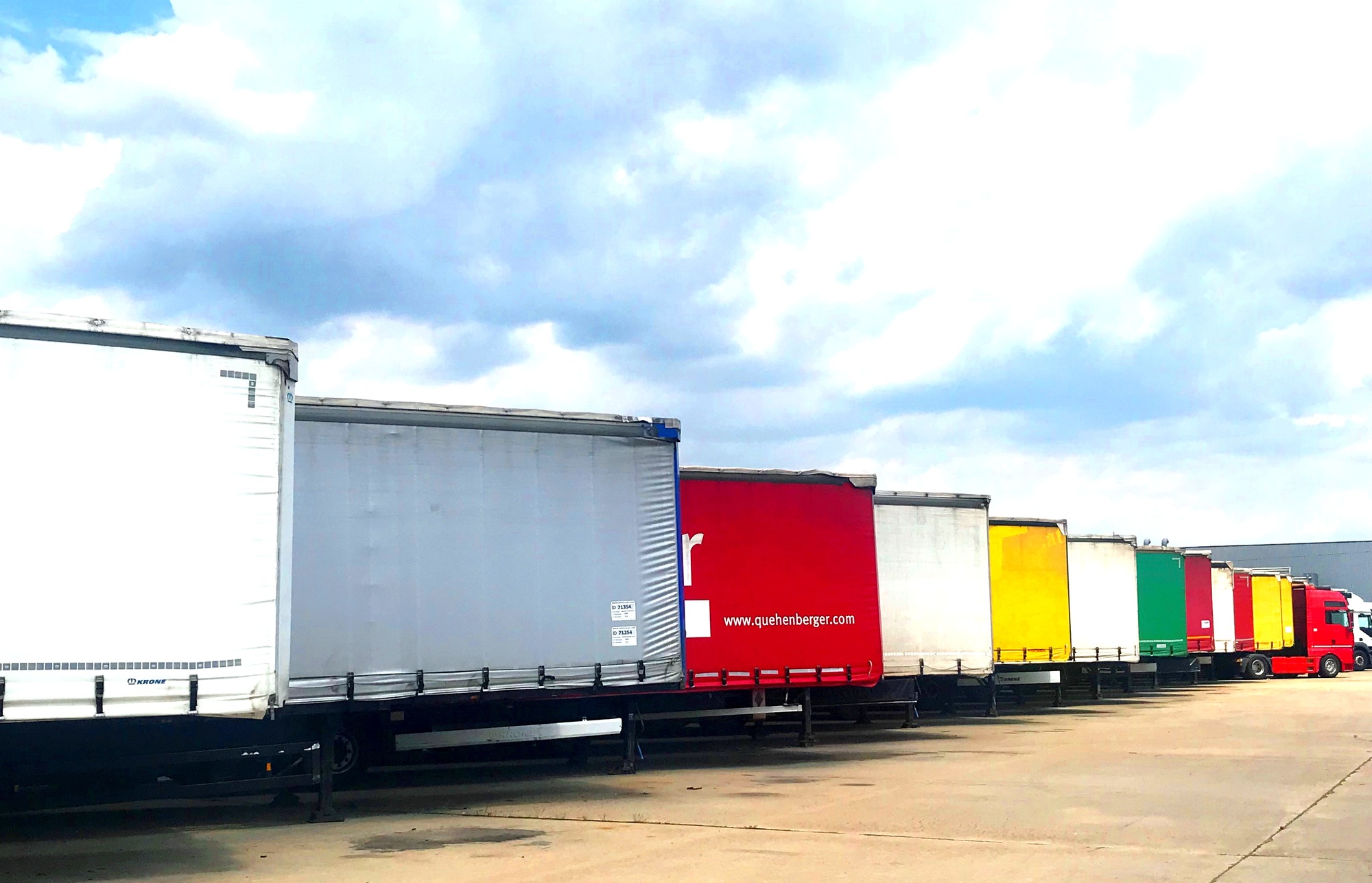 AIC TRUCKS SA - Municipal/ Special vehicles FORD undefined: picture 4