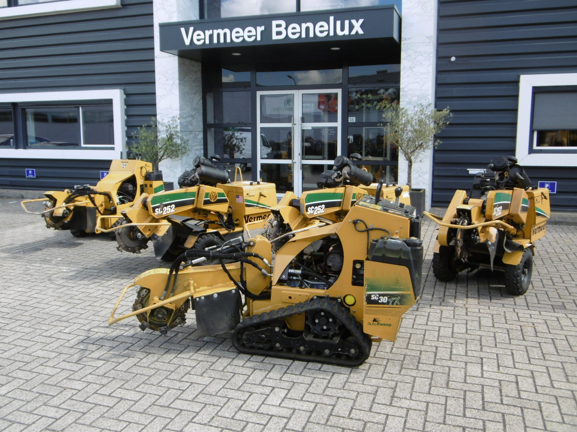 Vermeer Used Equipment Benelux - Construction machinery - Year: 2012 undefined: picture 3