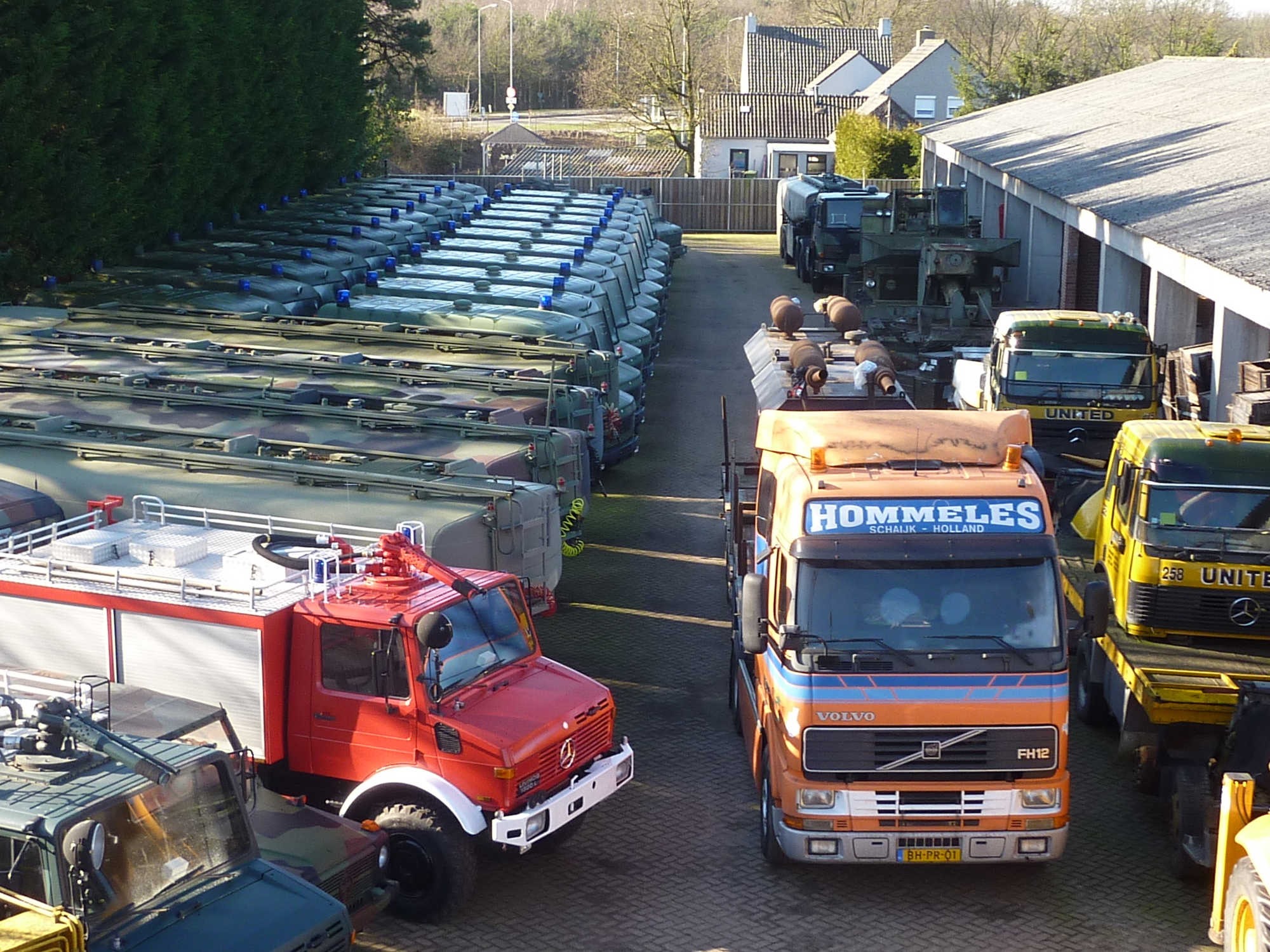 A.M. Hommeles B.V. - Ground support equipment - Year: 1998 undefined: picture 3