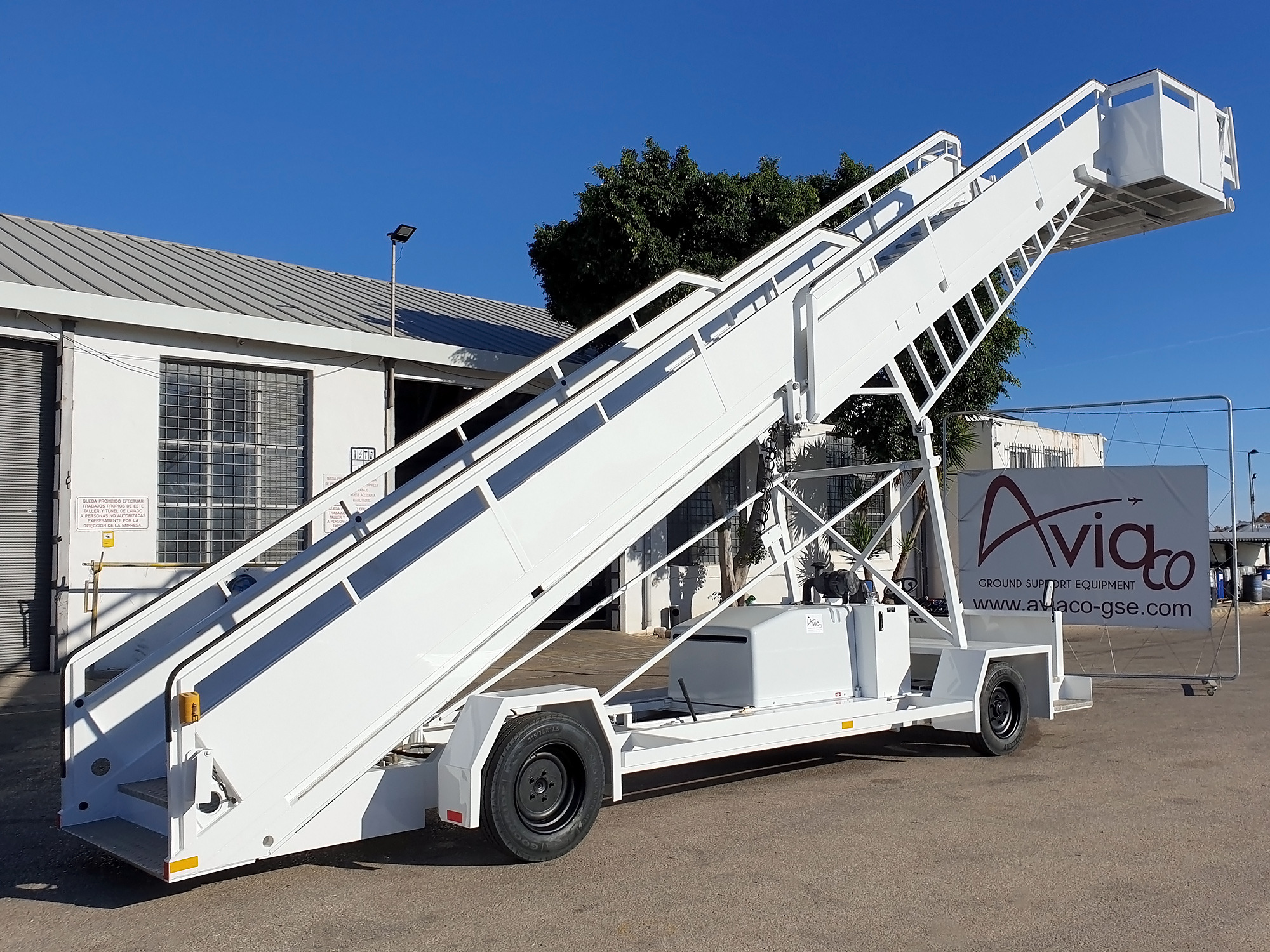 AVIACO GSE - Ground support equipment EINSA undefined: picture 5