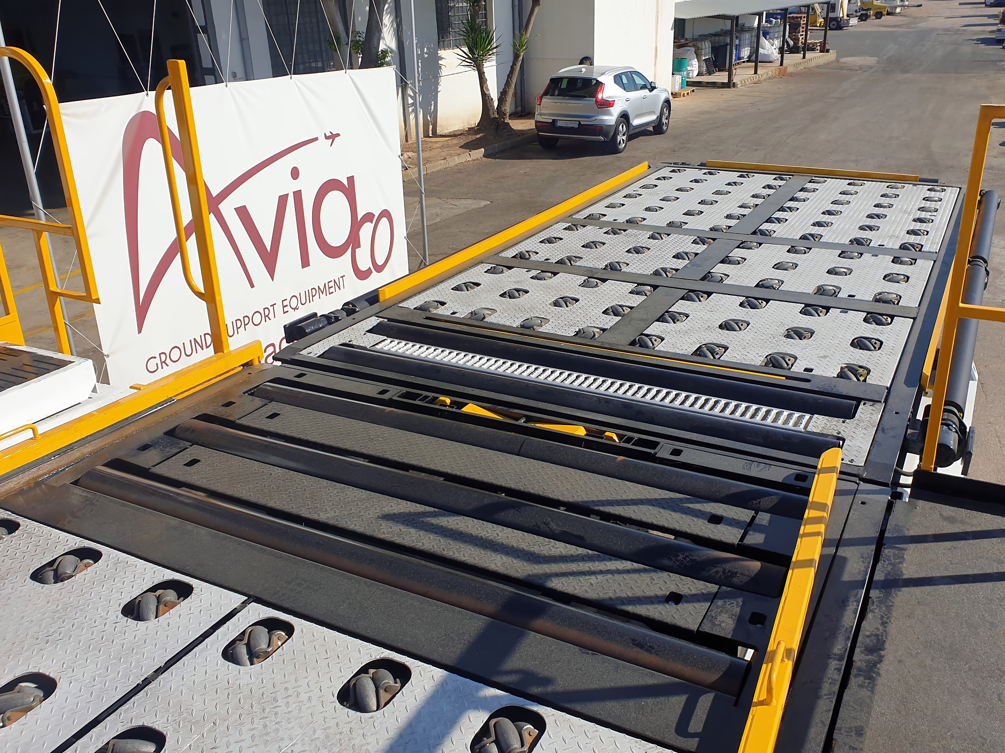 AVIACO GSE - Ground support equipment EINSA undefined: picture 65