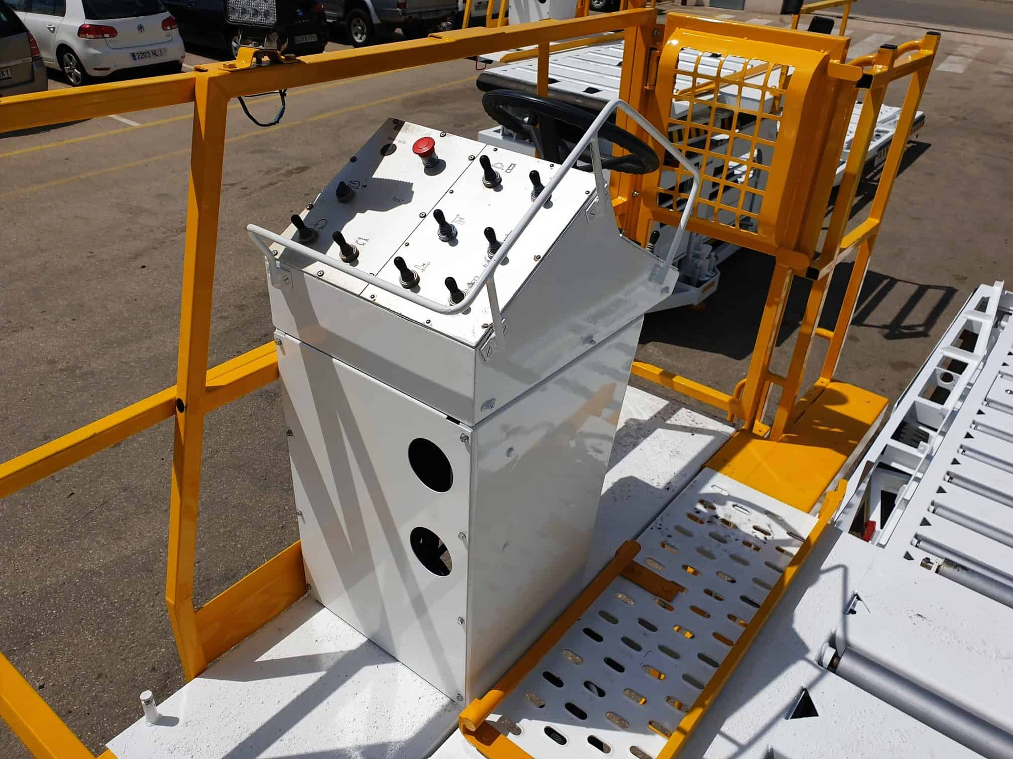 AVIACO GSE - Ground support equipment EINSA undefined: picture 51