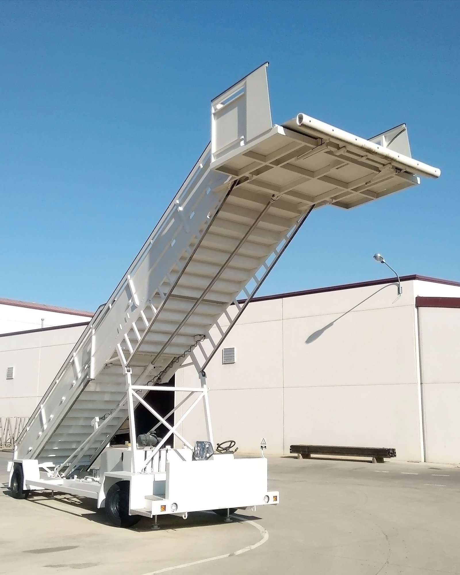 AVIACO GSE - Ground support equipment EINSA undefined: picture 72