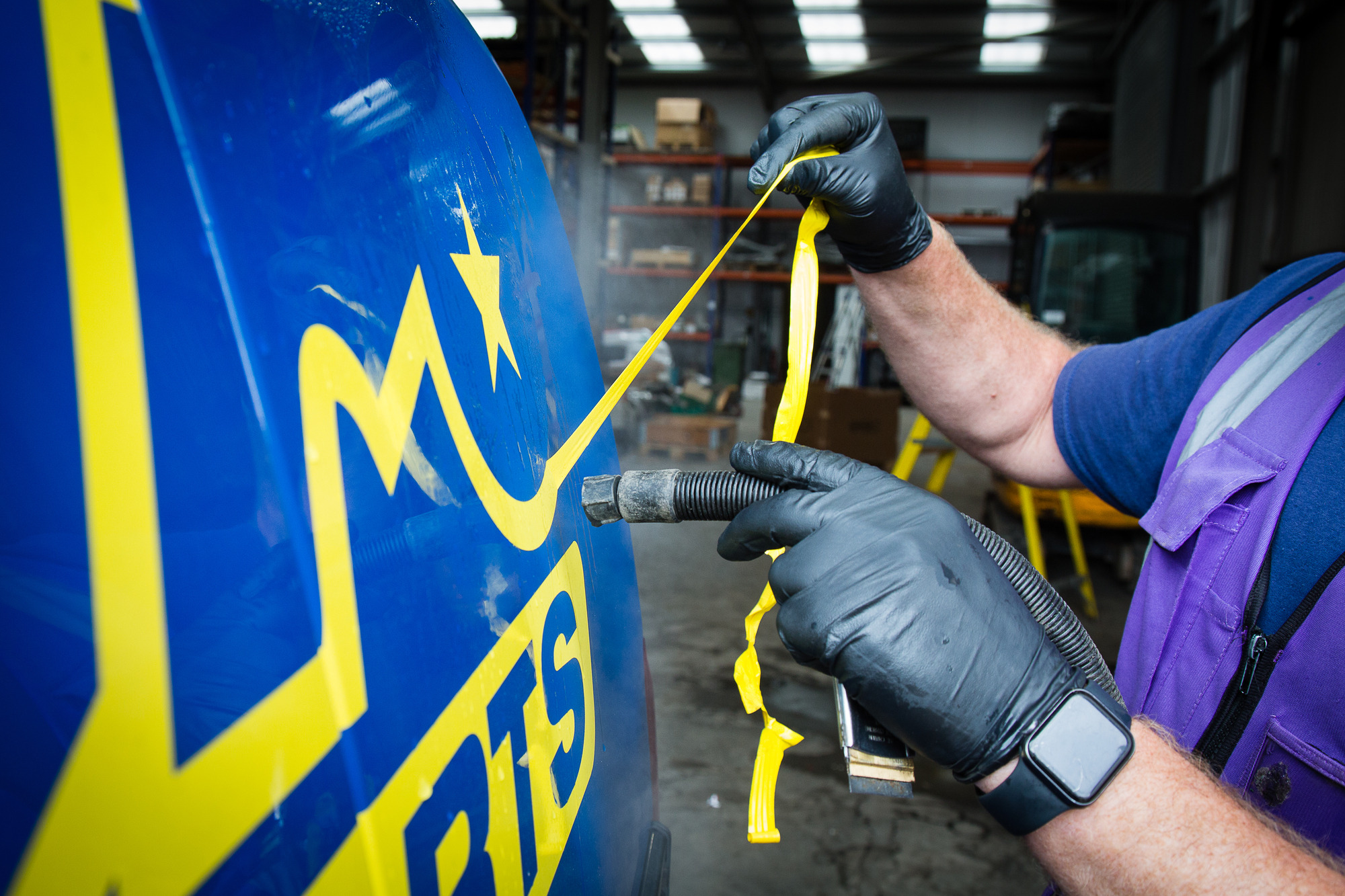 COMMERCIAL VEHICLE AUCTIONS LIMITED - Construction machinery - Year: 2003 undefined: picture 9