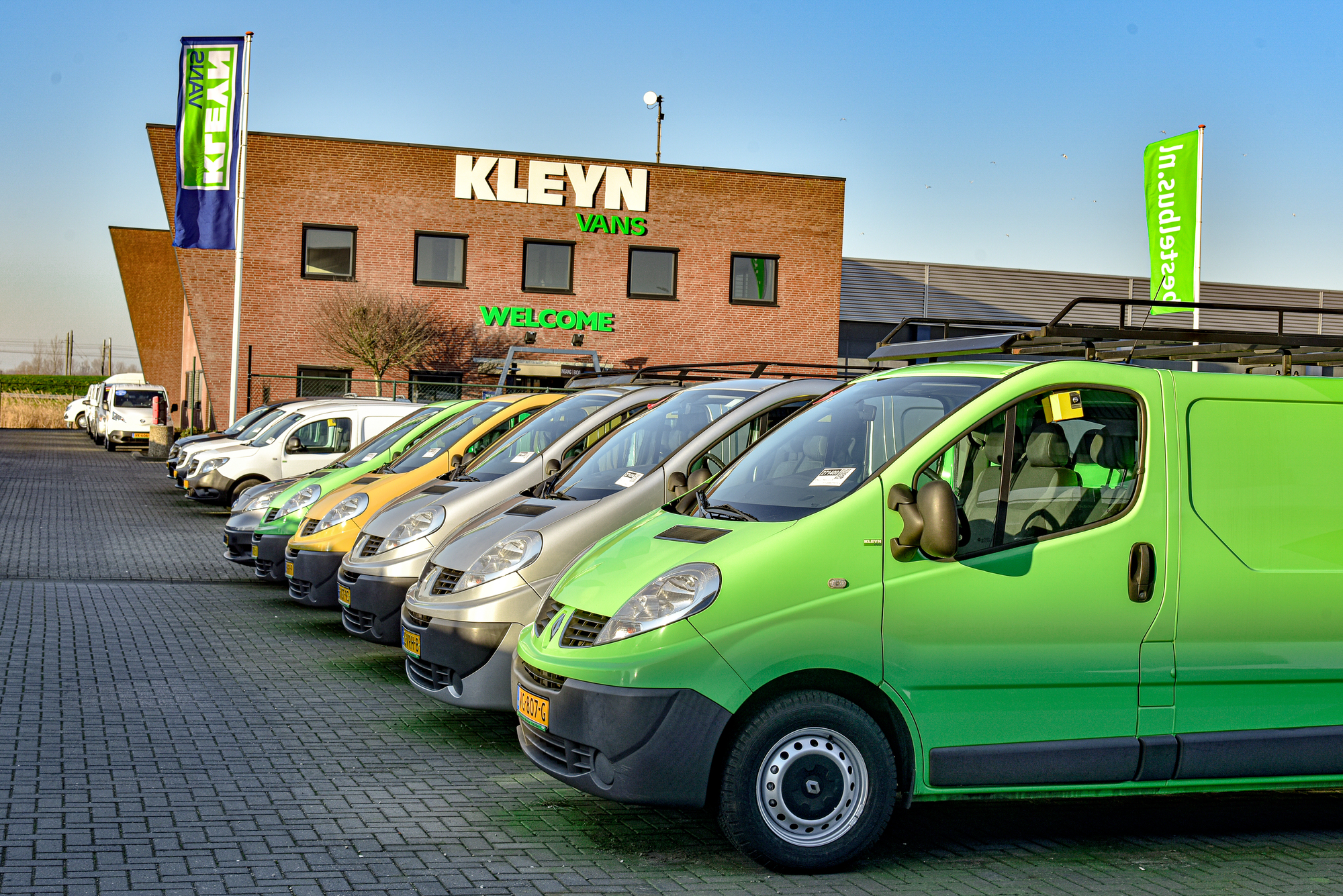 Kleyn Vans B.V. - Tipper vans undefined: picture 2