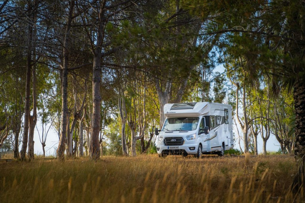 2 AP SPÓŁKA Z OGRANICZONĄ ODPOWIEDZIALNOŚCIĄ - Campers - 4x2 undefined: picture 2
