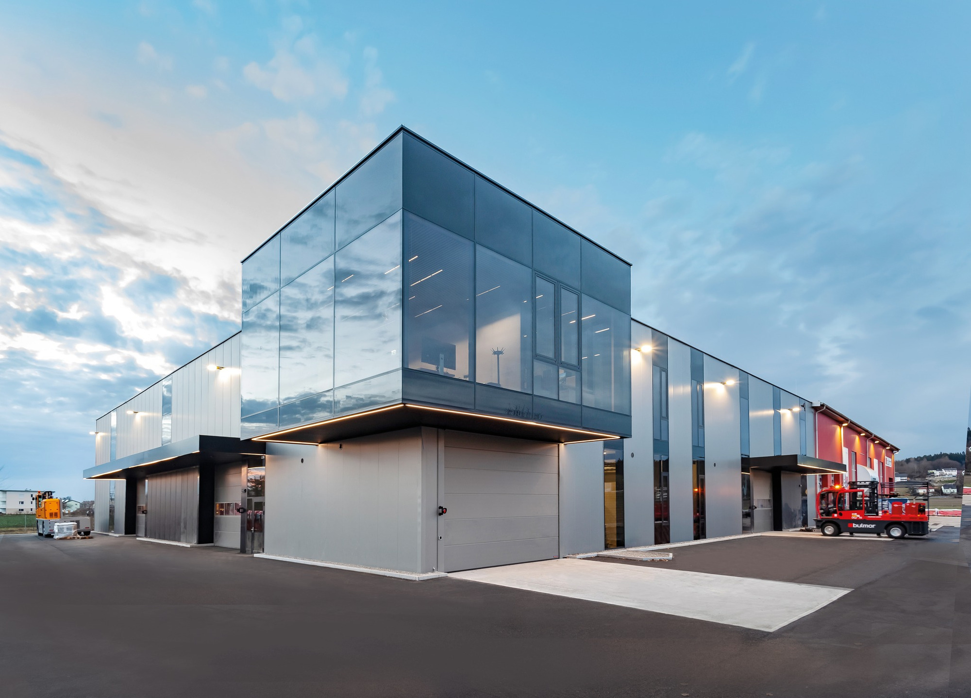 BULMOR LANCER - vehicles for sale undefined: picture 8