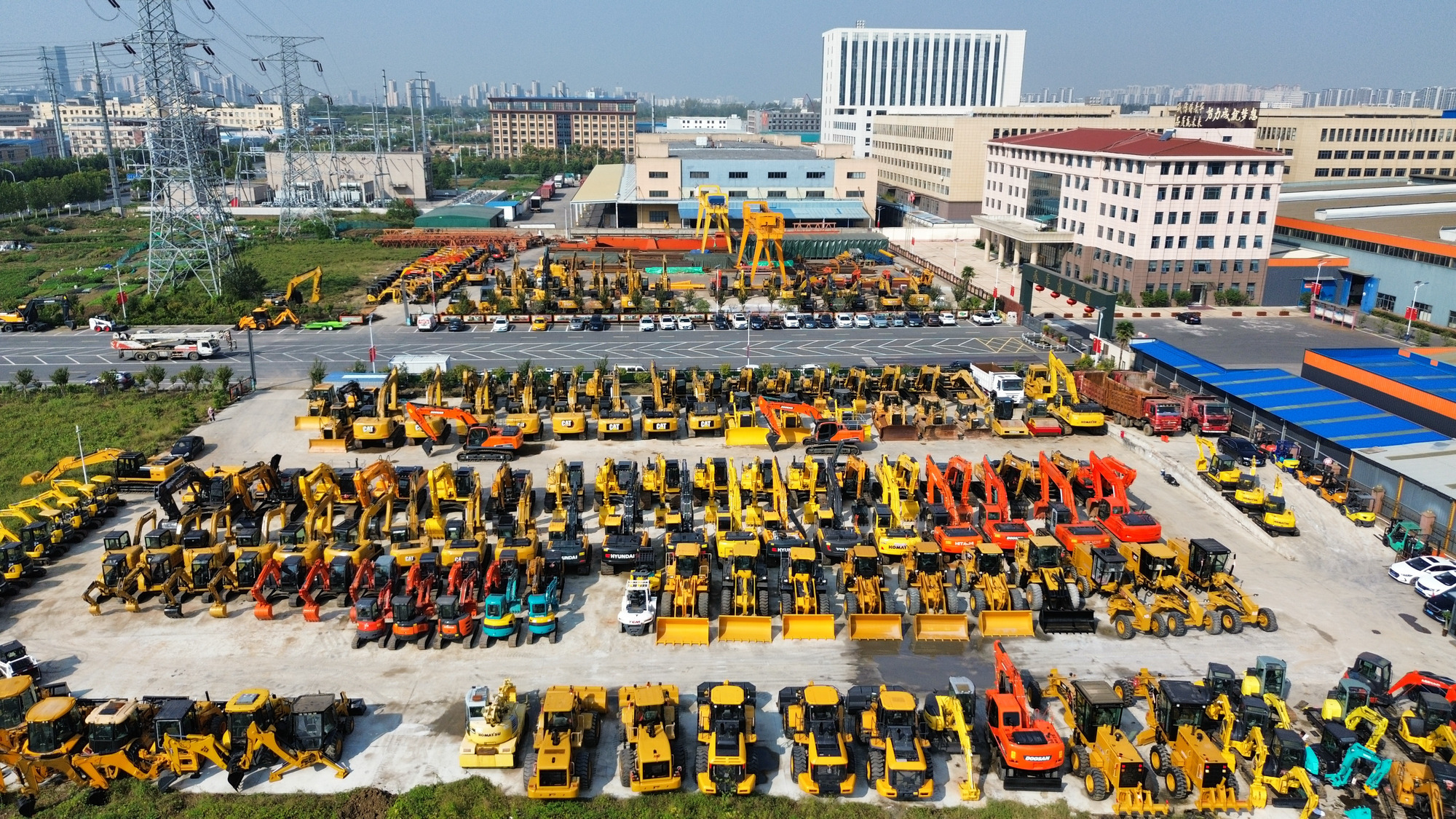 CHINKE ENGINEERING EQUIPMENT COMPANY LIMITED - vehicles for sale undefined: picture 1