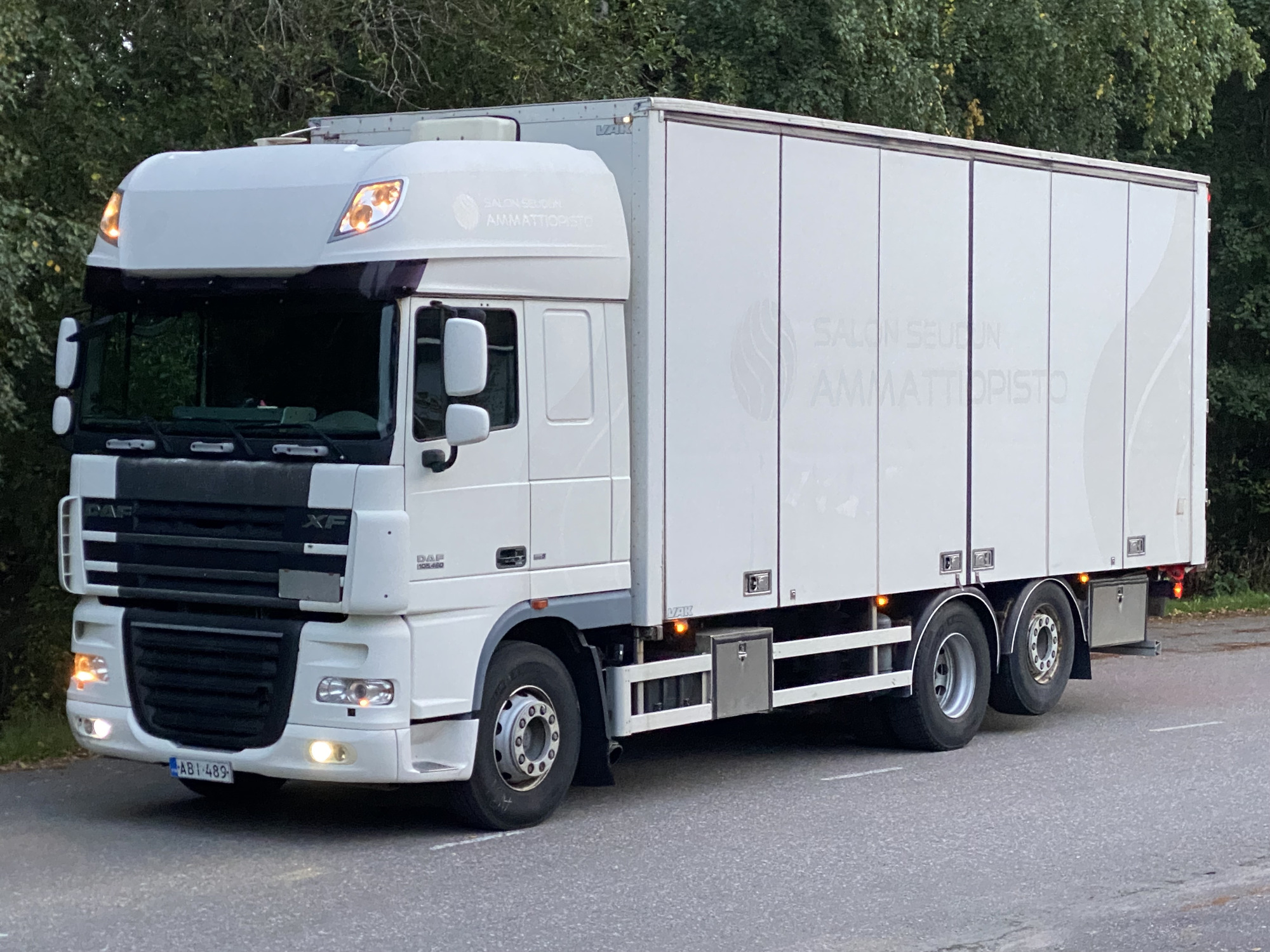 Westmac Oy - Trucks - gearbox: automatic undefined: picture 8