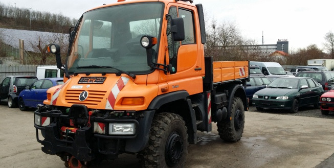 1&1 - Automobile - Municipal/ Special vehicles - 4x2 undefined: picture 1