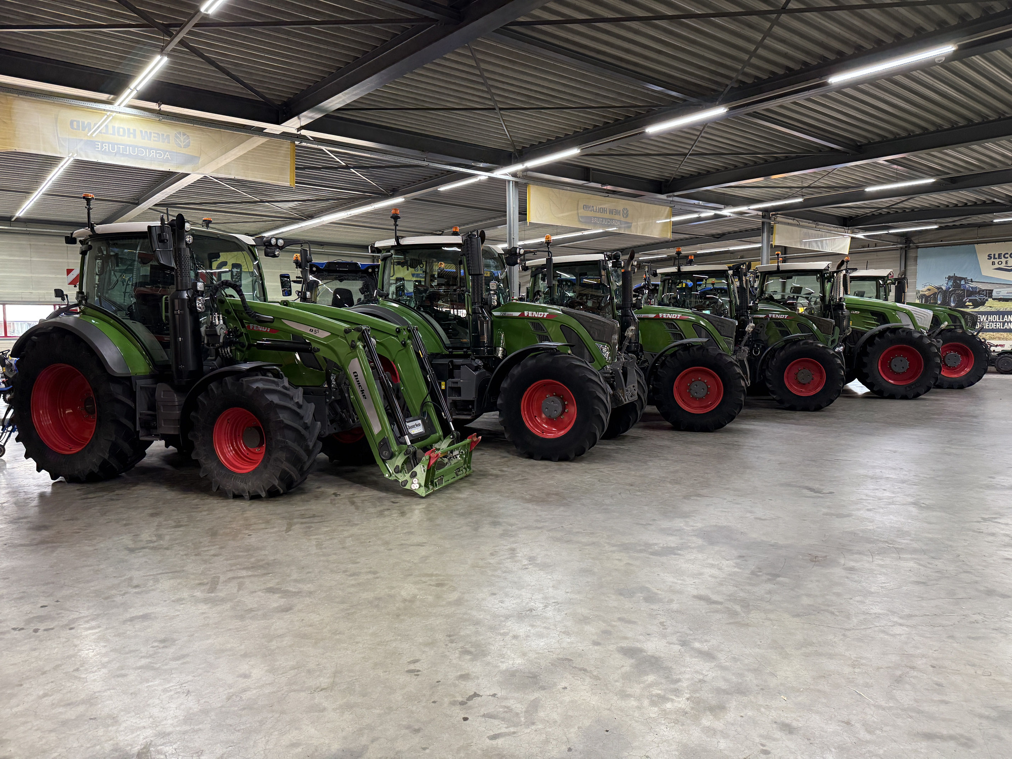 Campo Machinery BV - vehicles for sale undefined: picture 3