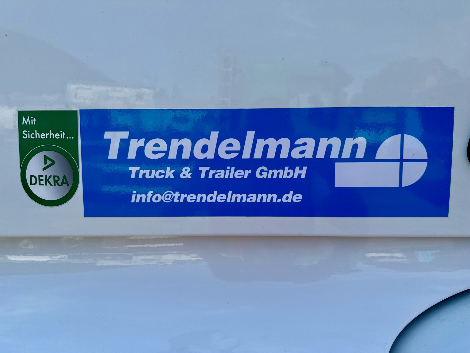 Annette Trendelmann Truck GmbH  undefined: picture 7