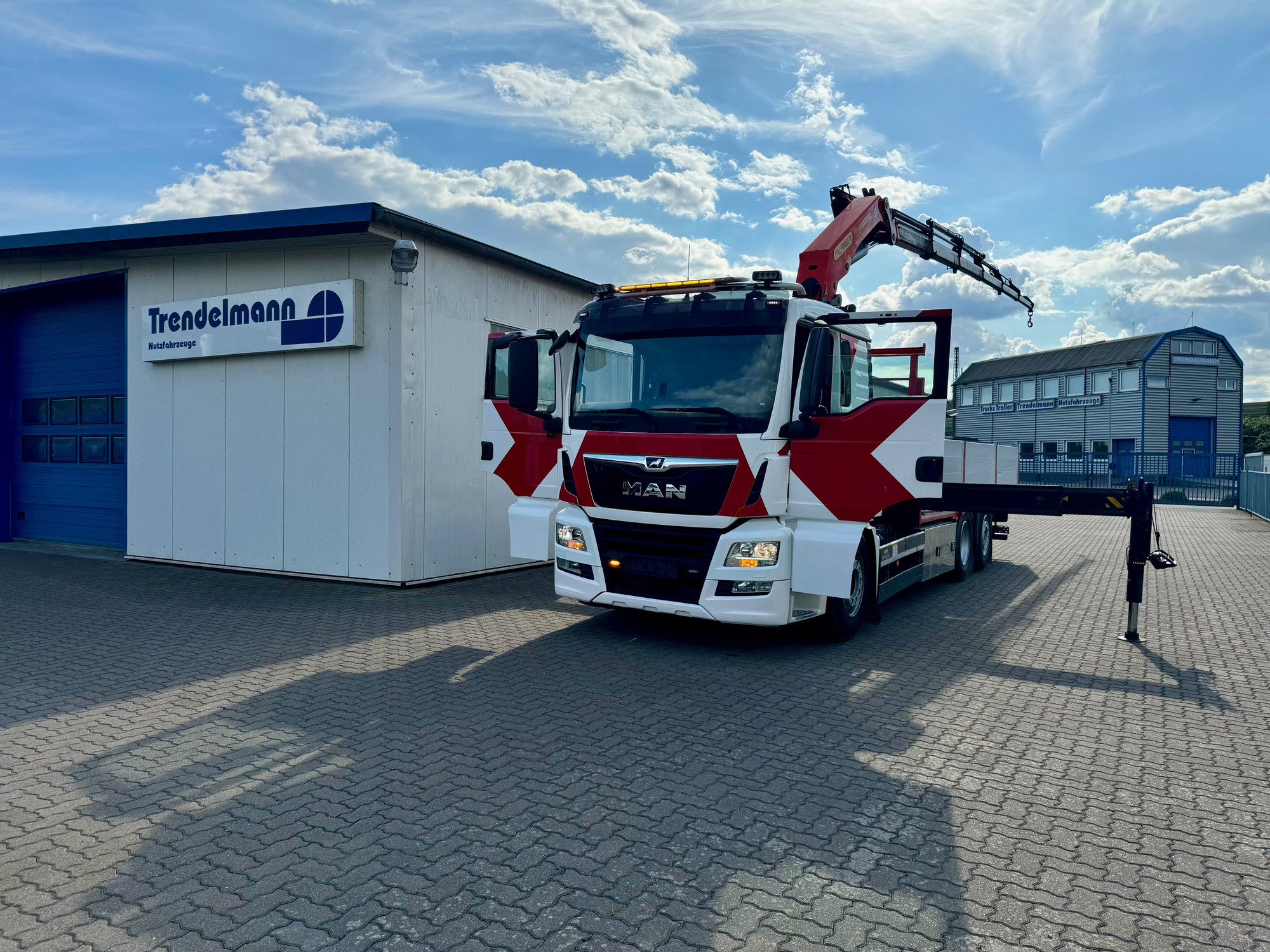 Annette Trendelmann Truck GmbH  undefined: picture 22