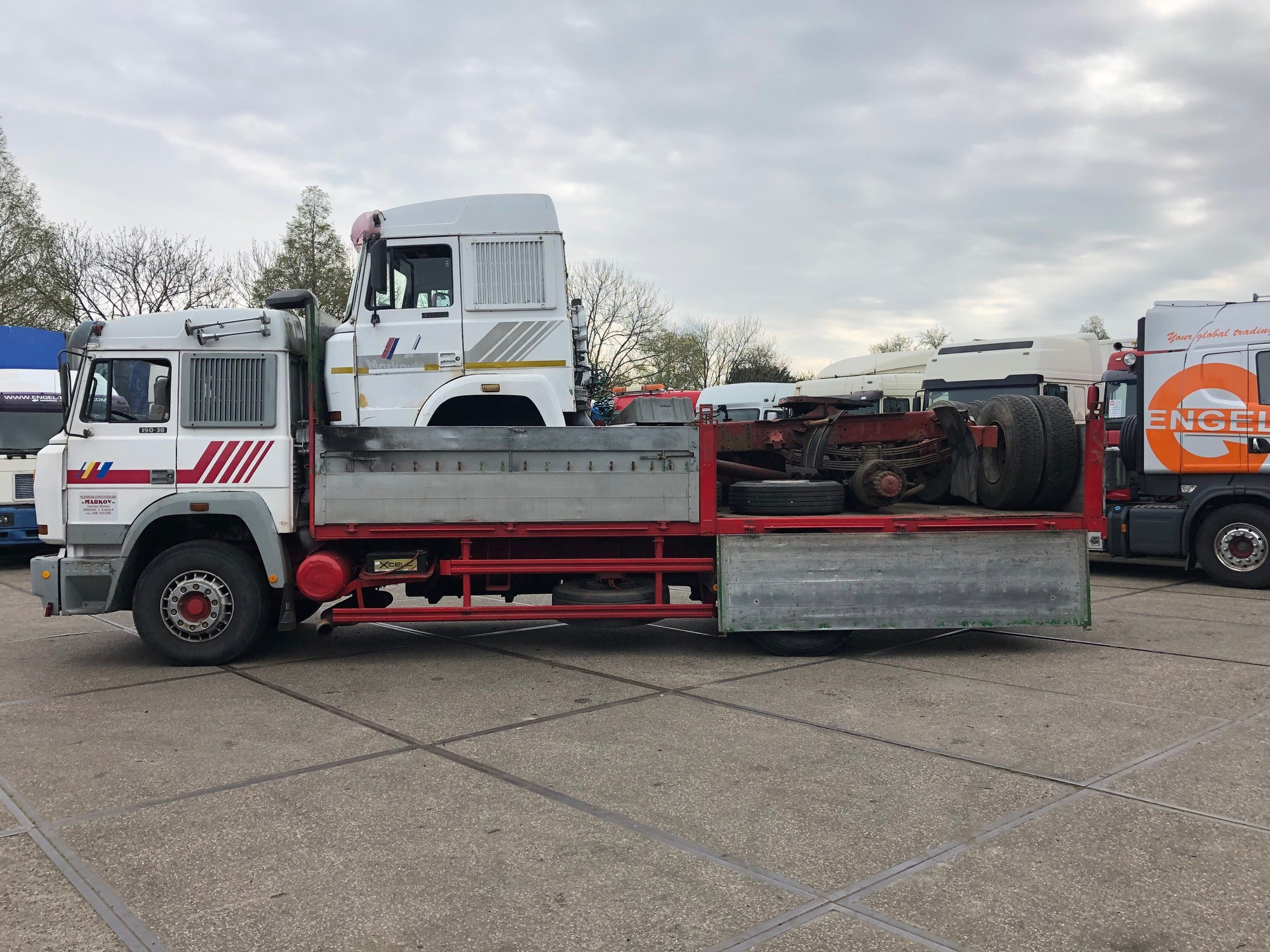 Engel Trucks B.V. - vehicles for sale undefined: picture 5
