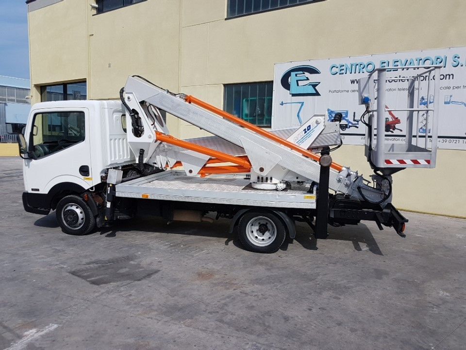 Centro Elevatori SRL - Construction machinery - Year: 2007 undefined: picture 6