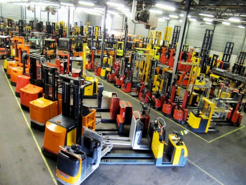 Forklifthouse B.V. - Material handling equipment - Year: 2003 undefined: picture 4