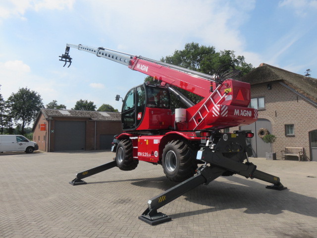 Jur Soetendaal - Material handling equipment MANITOU - Year: 2021 undefined: picture 3