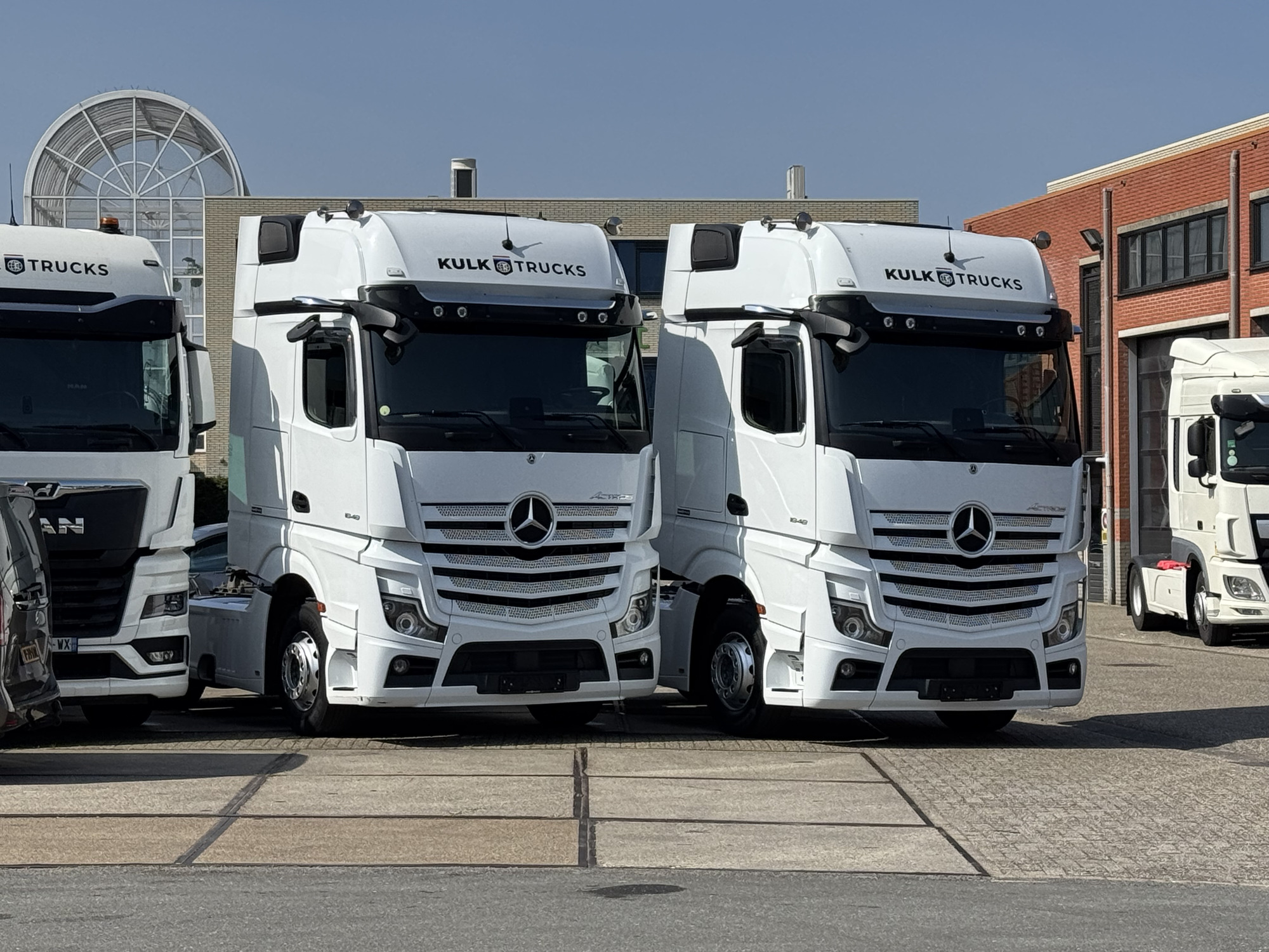 Kulk Trucks - Commercial vehicles MERCEDES-BENZ Vario 814 - Year: 2006 undefined: picture 25